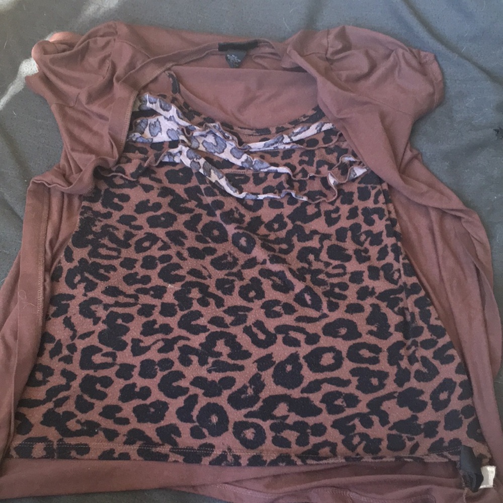 Brown cheetah shirt